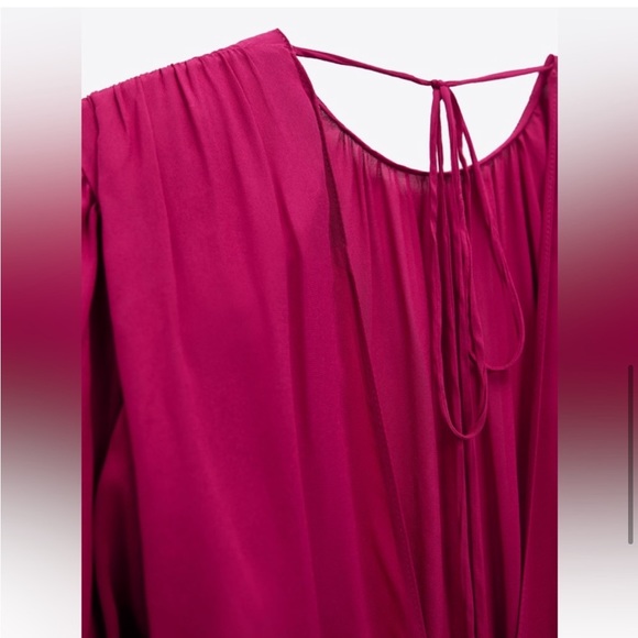 Zara NWT long sleeves shoulder padded open back peplum blouse - Picture 3 of 12